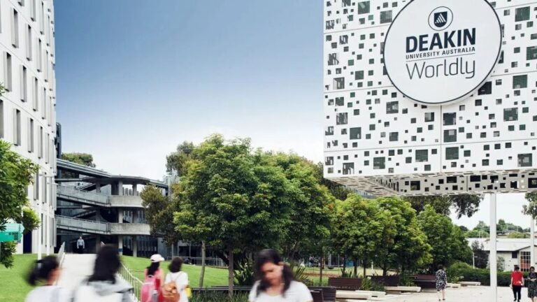 The Deakin University Vice Chancellor Scholarship in Australia